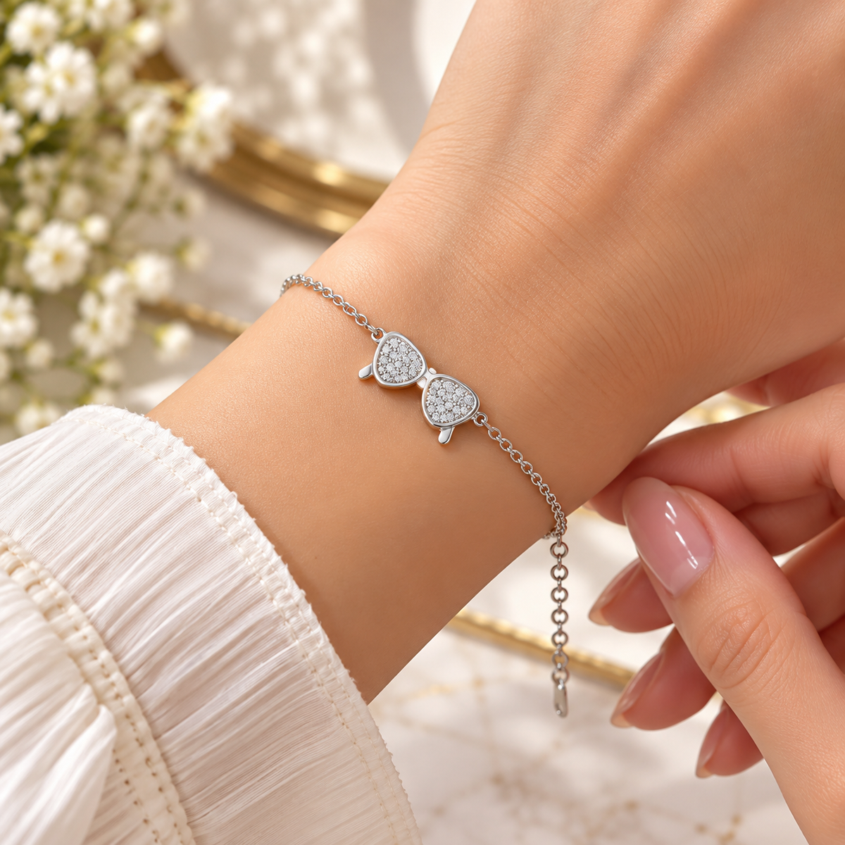 SILVER-TONE STAINLESS STEEL CRYSTAL GLASSES CHARM BRACELET